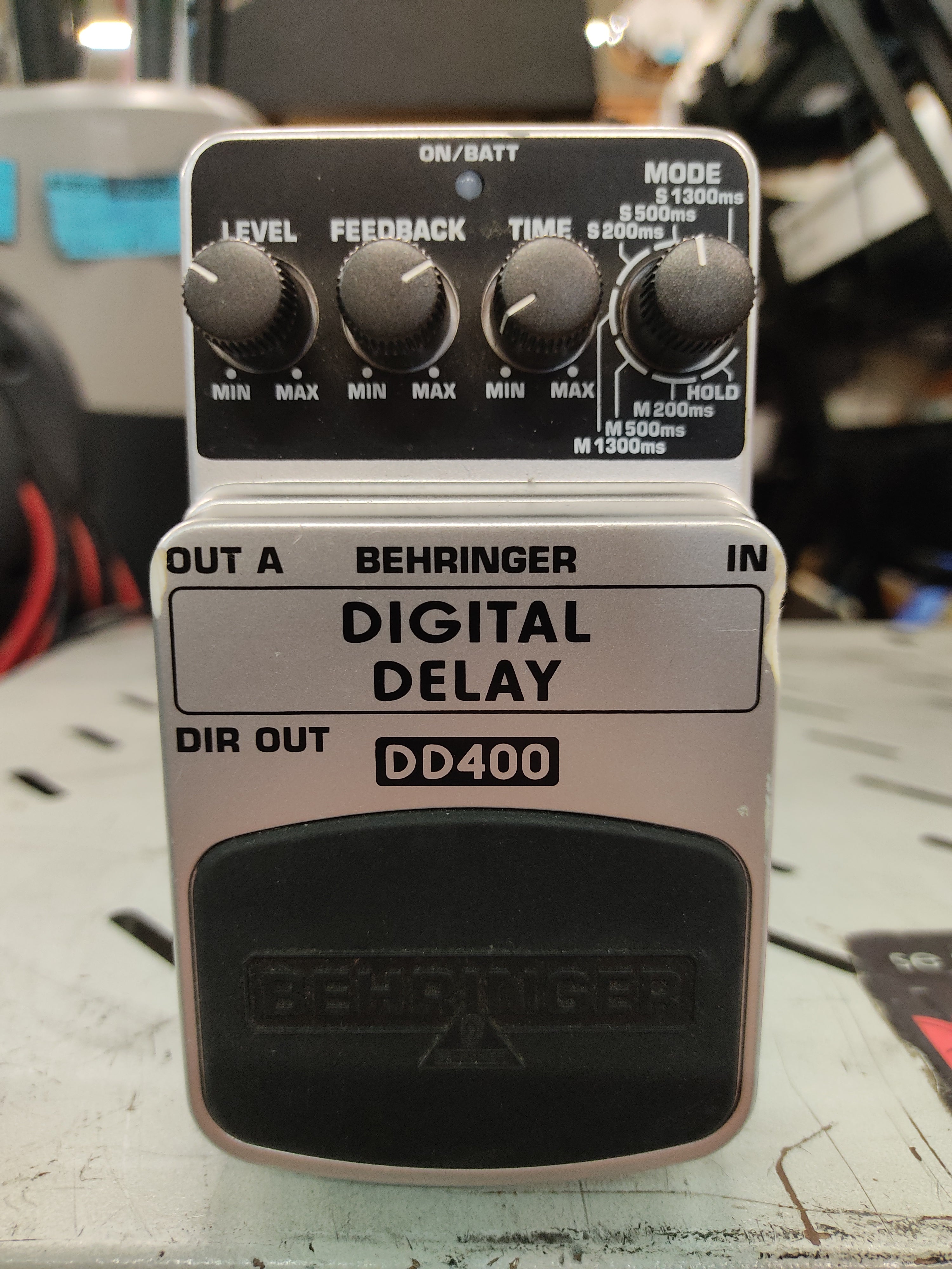 Behringer DD400