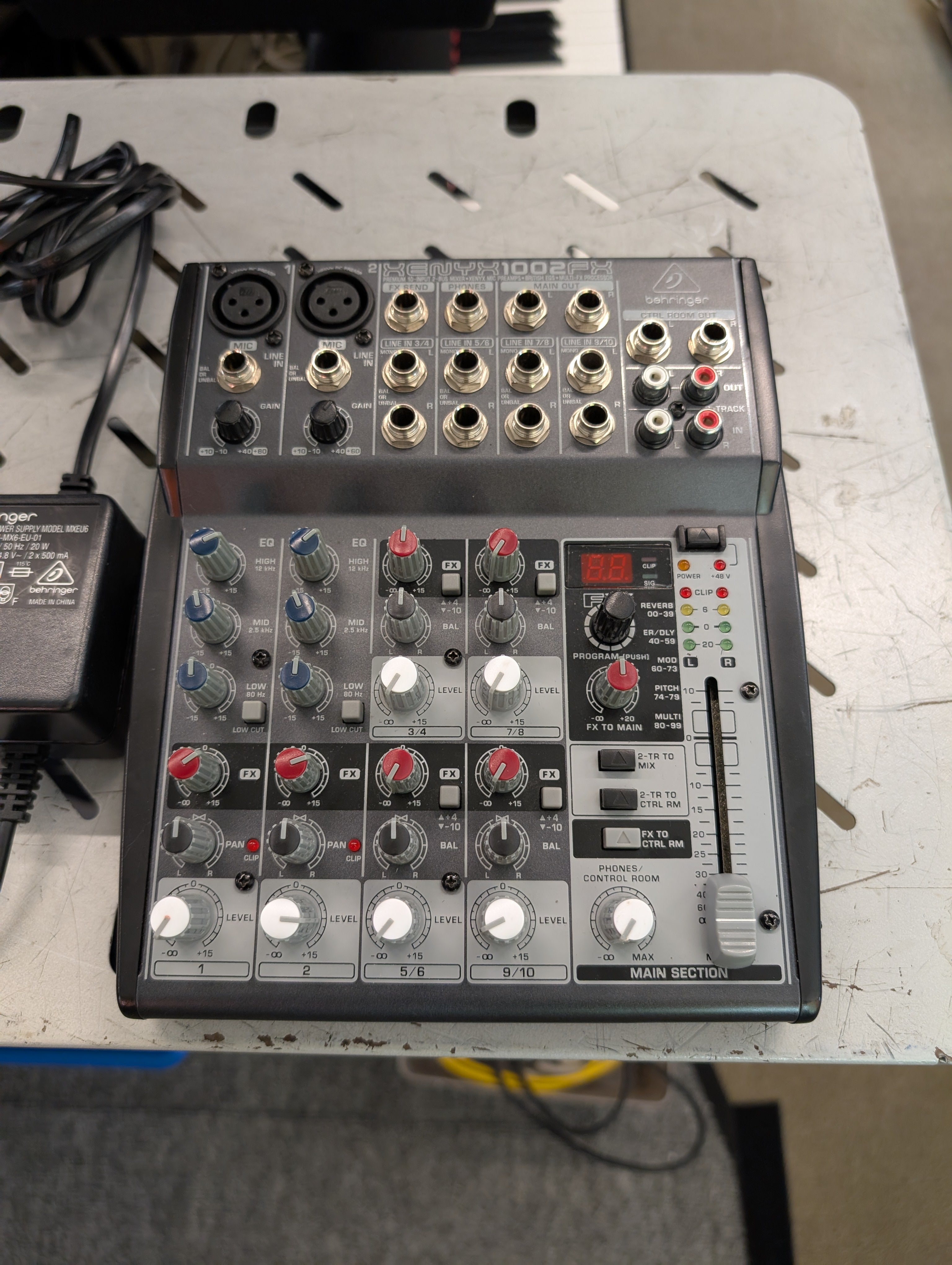 Behringer Xenyx 1002FX