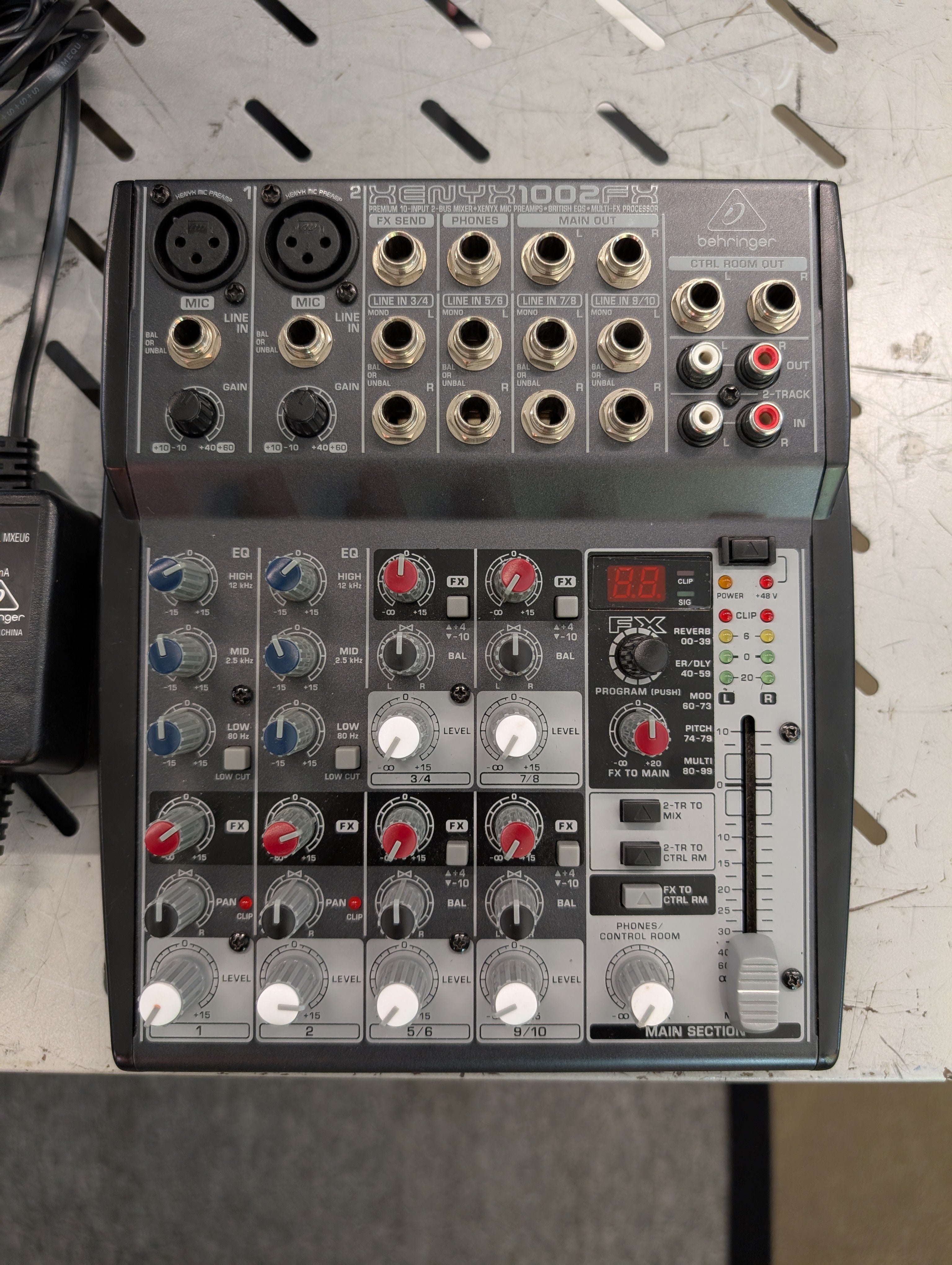 Behringer Xenyx 1002FX