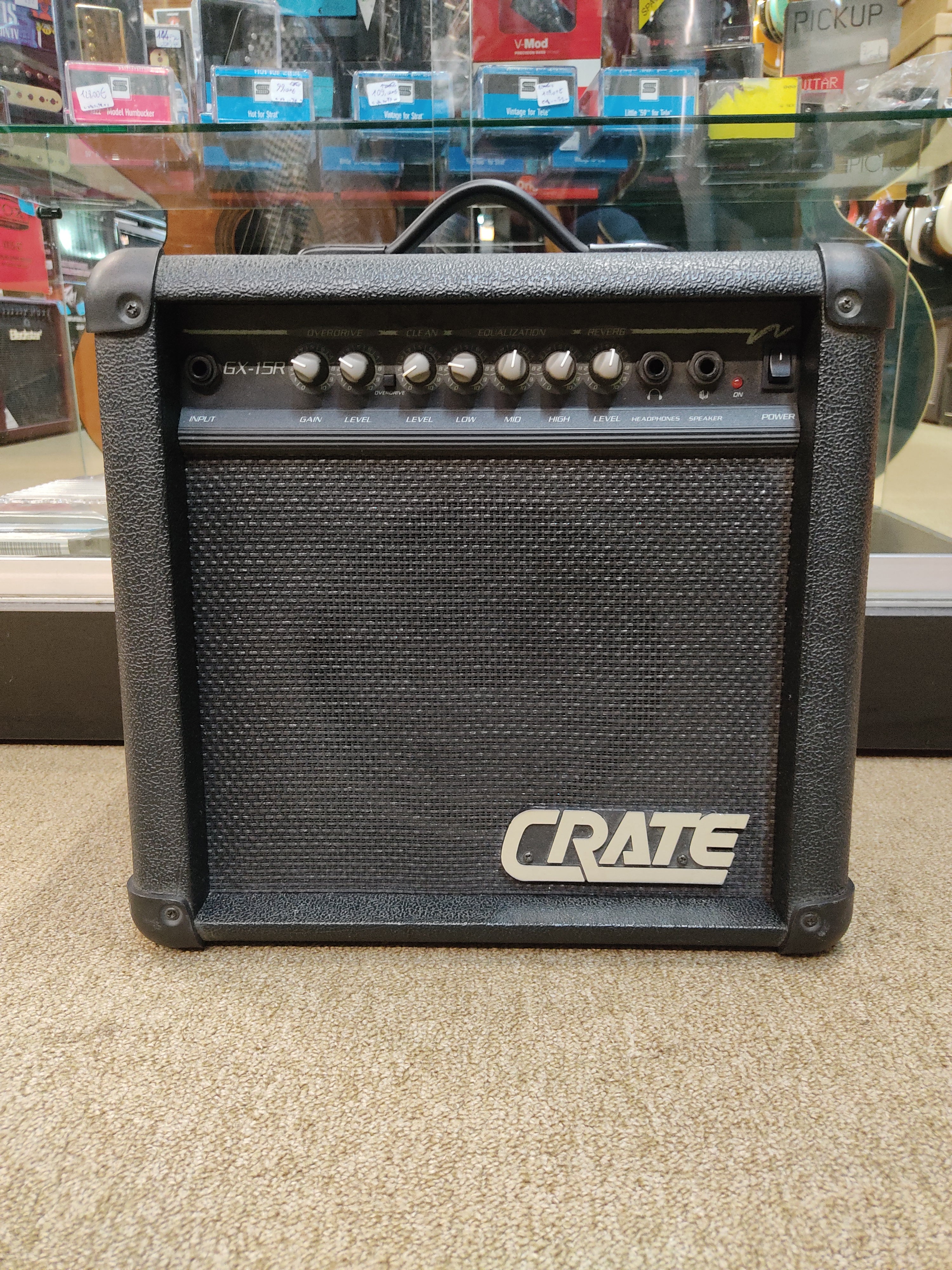 Crate GX15R