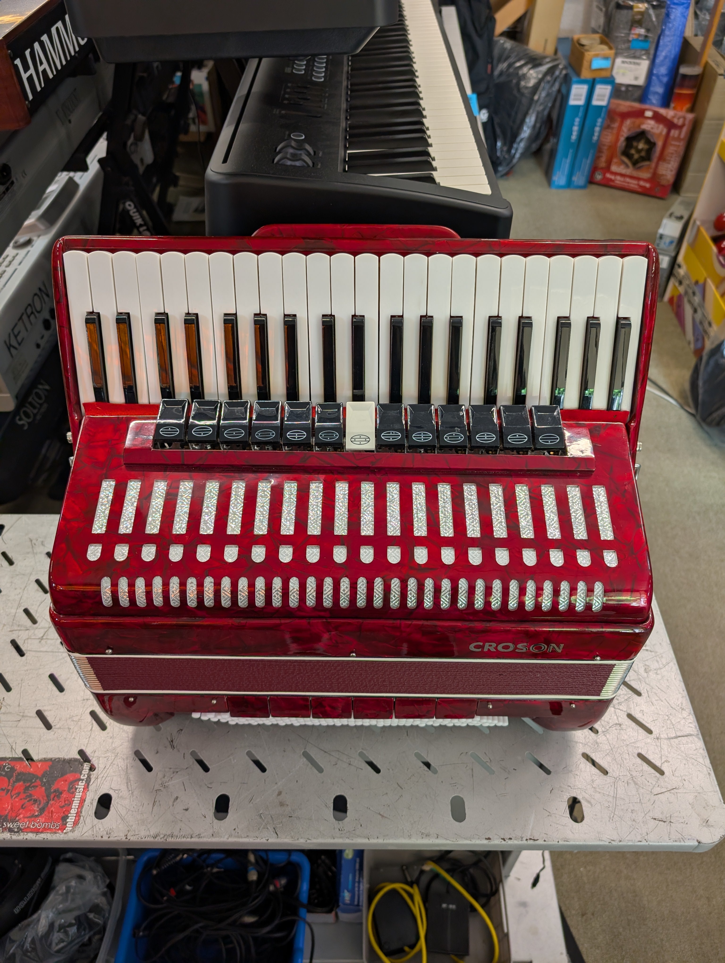 Croson Fisarmonica 120B