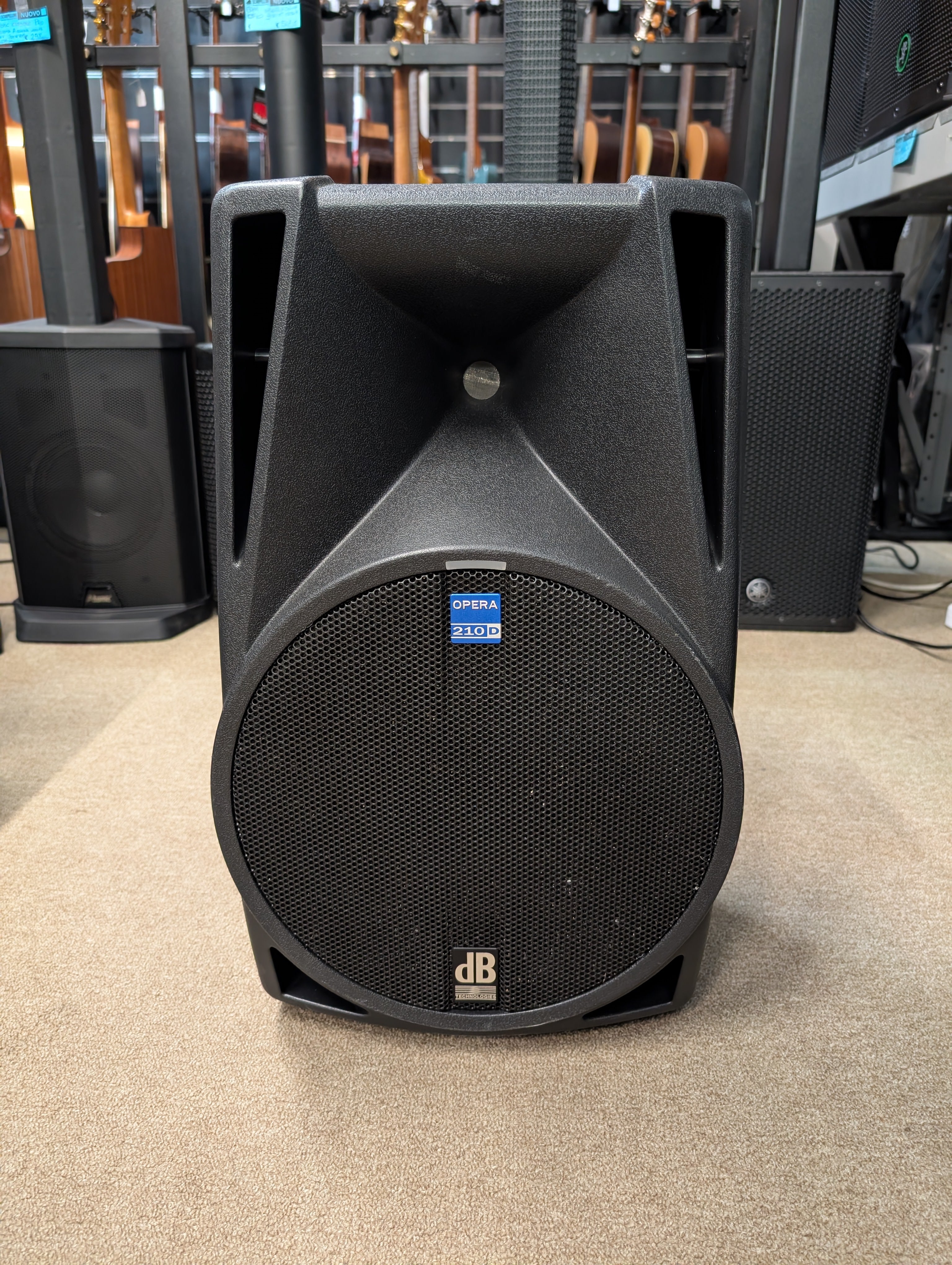 dB Technologies Opera 210D