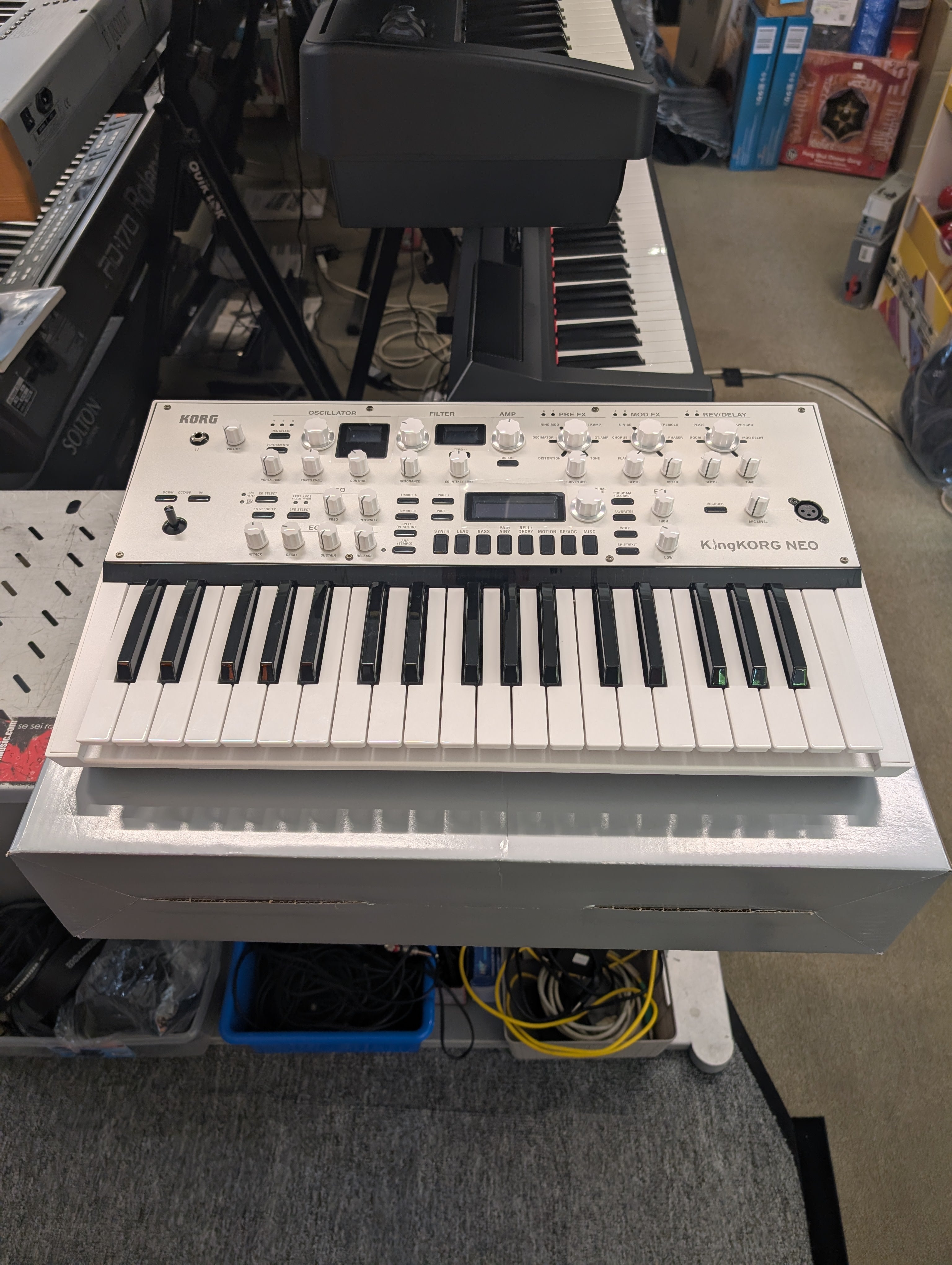 Korg KingKorg Neo