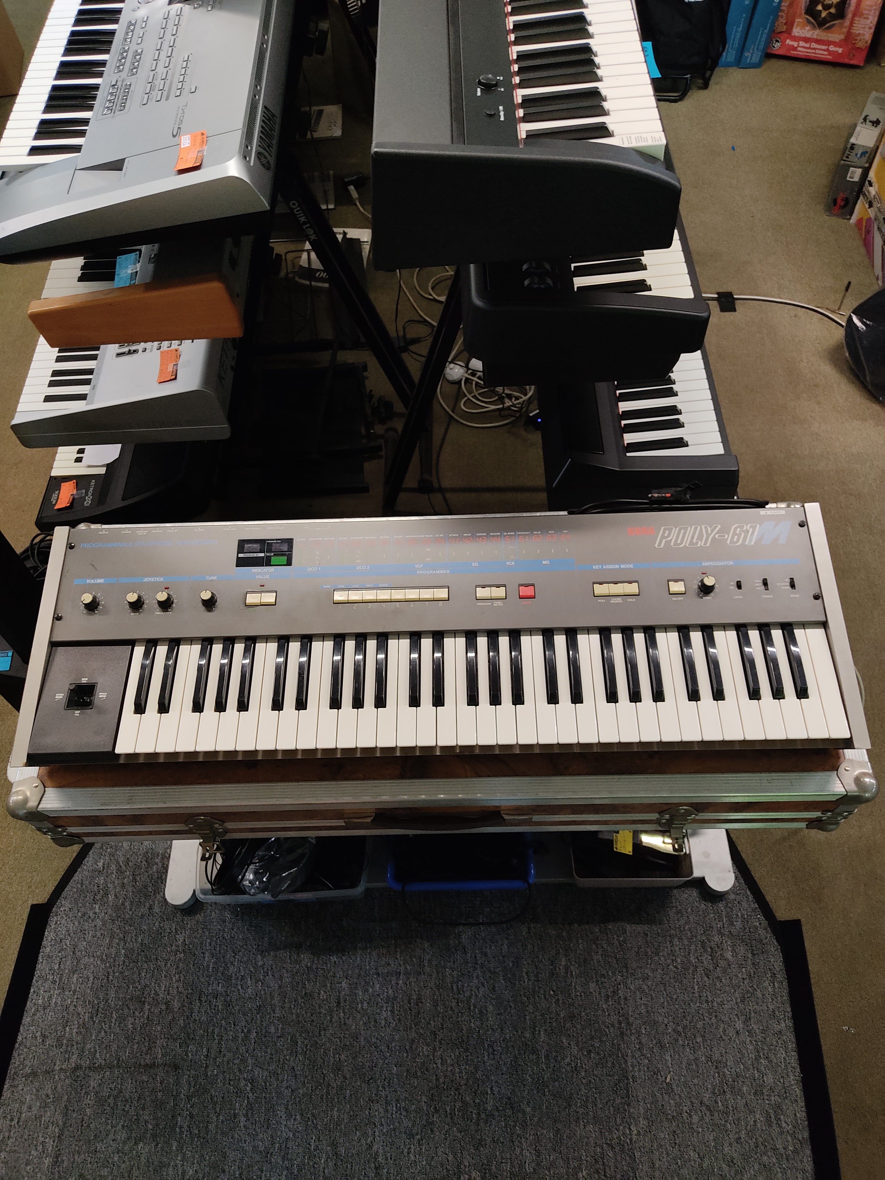 Korg Poly 61M