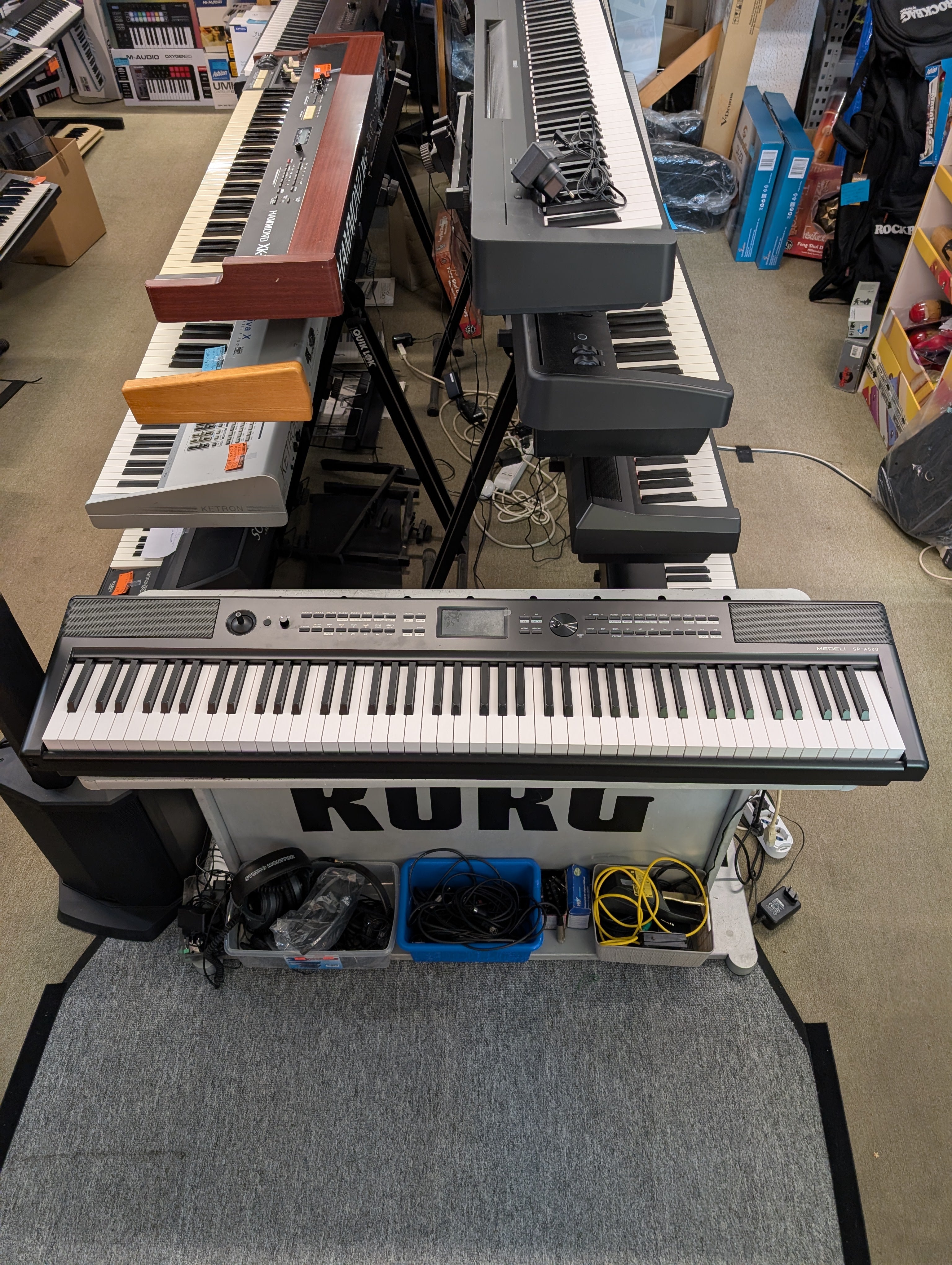 Medeli SP-A500
