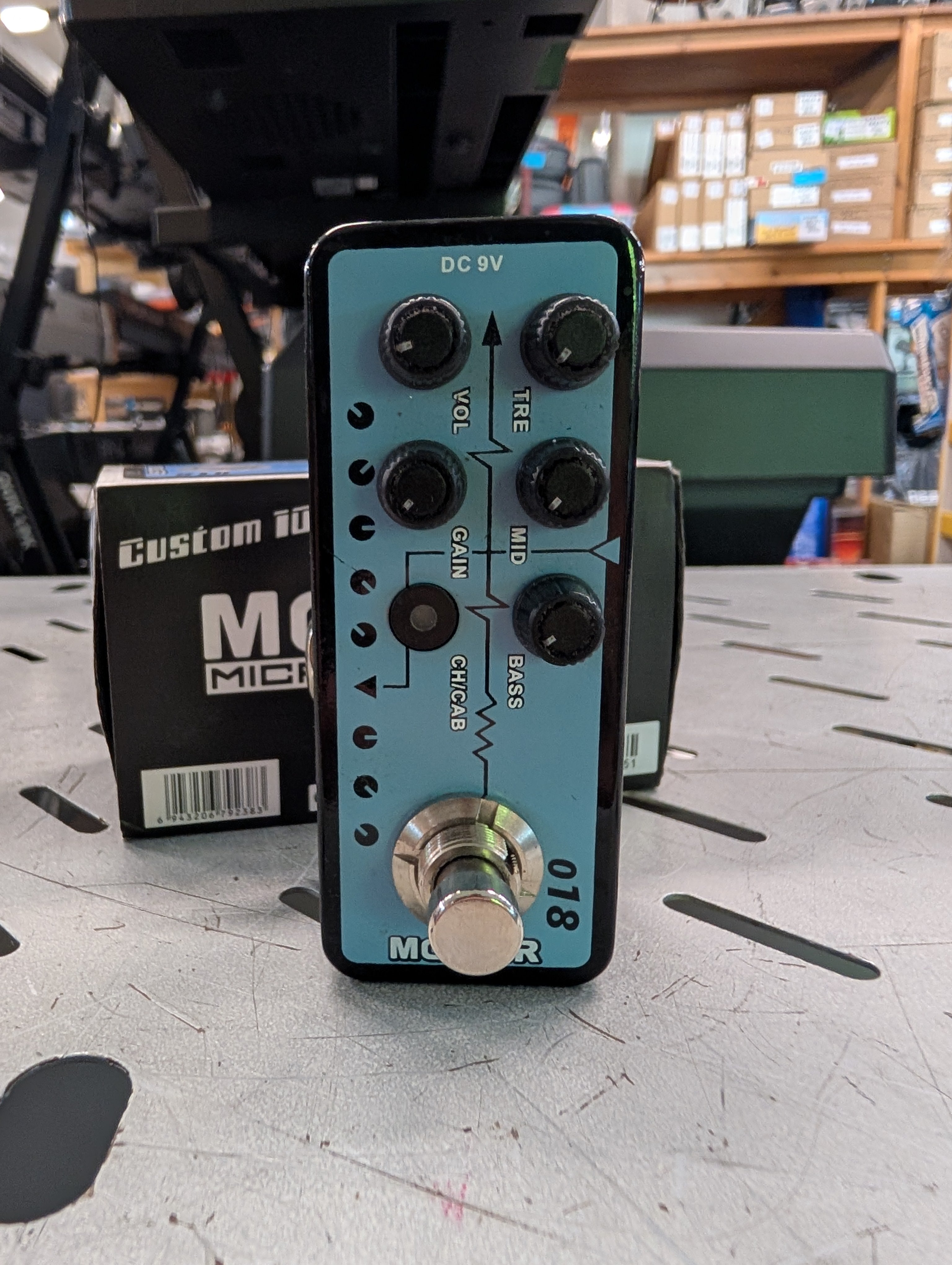 Mooer 018 Custom 100