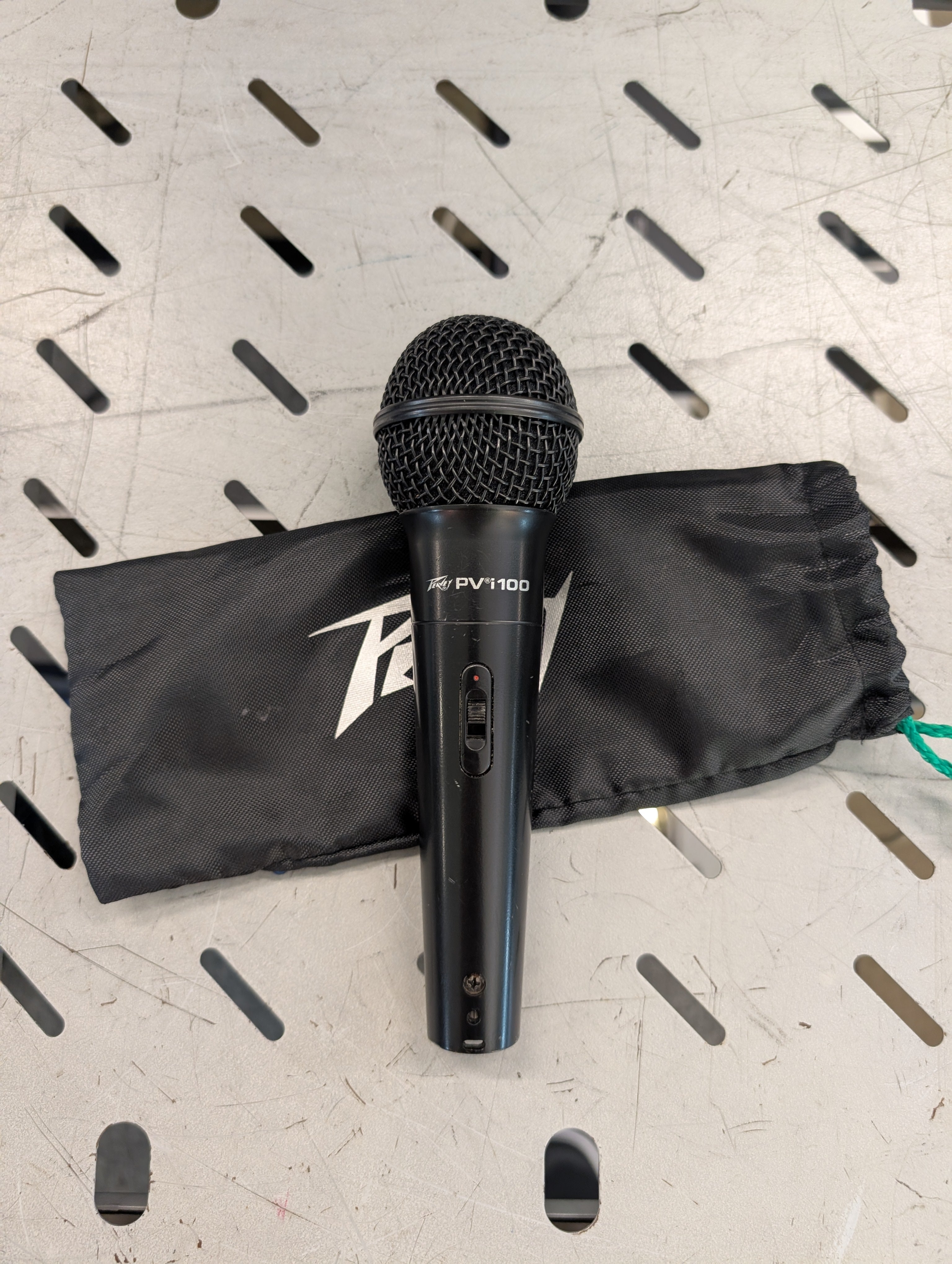 Peavey PVI100