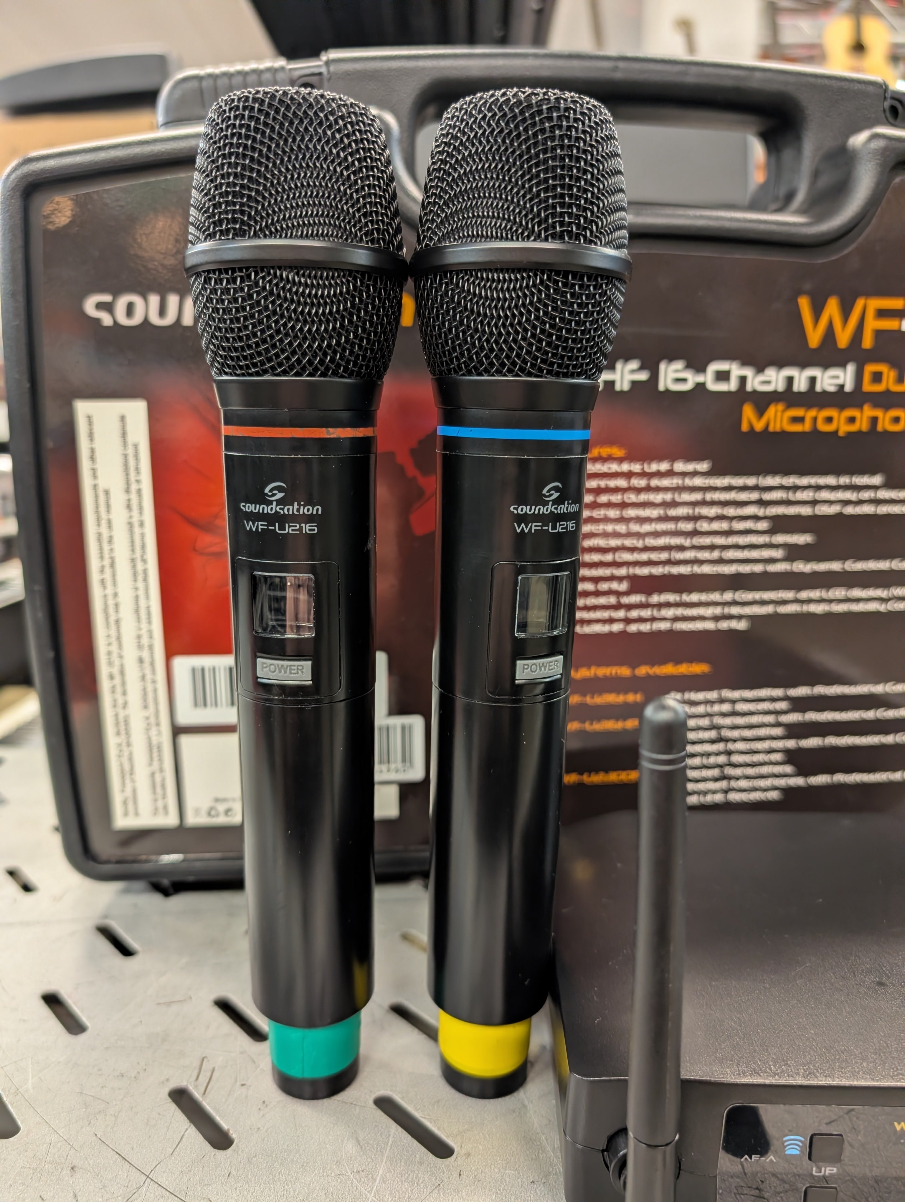 Soundsation WF-U216HH