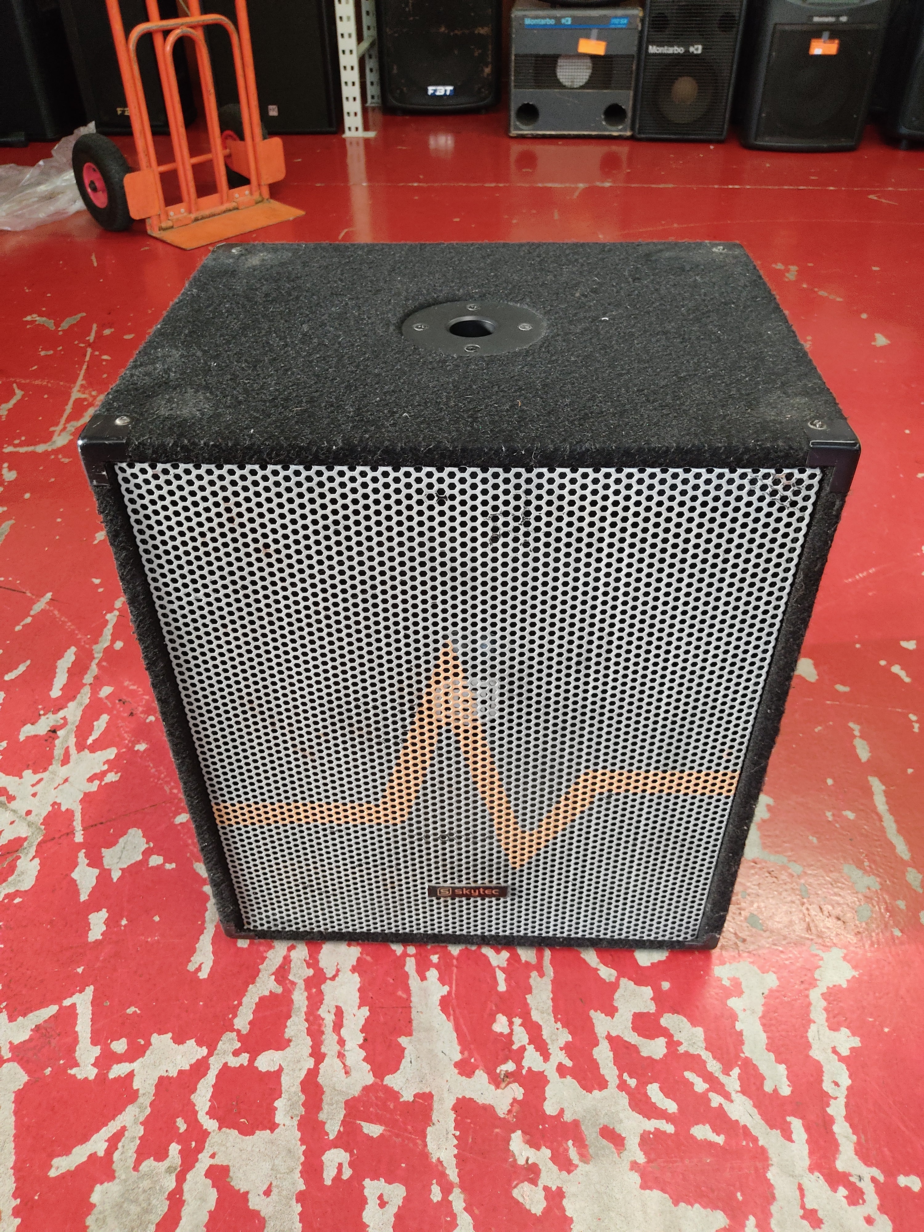 Skytec SMW15