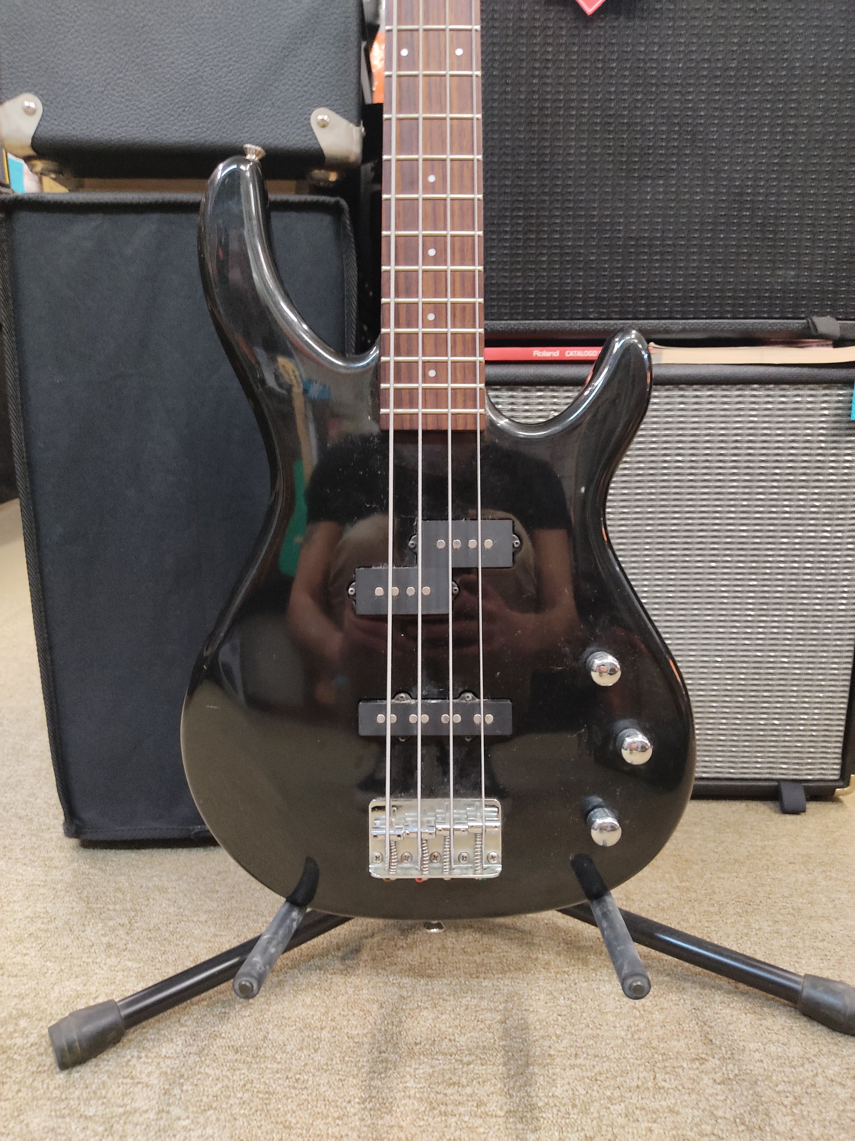 Squier MB4