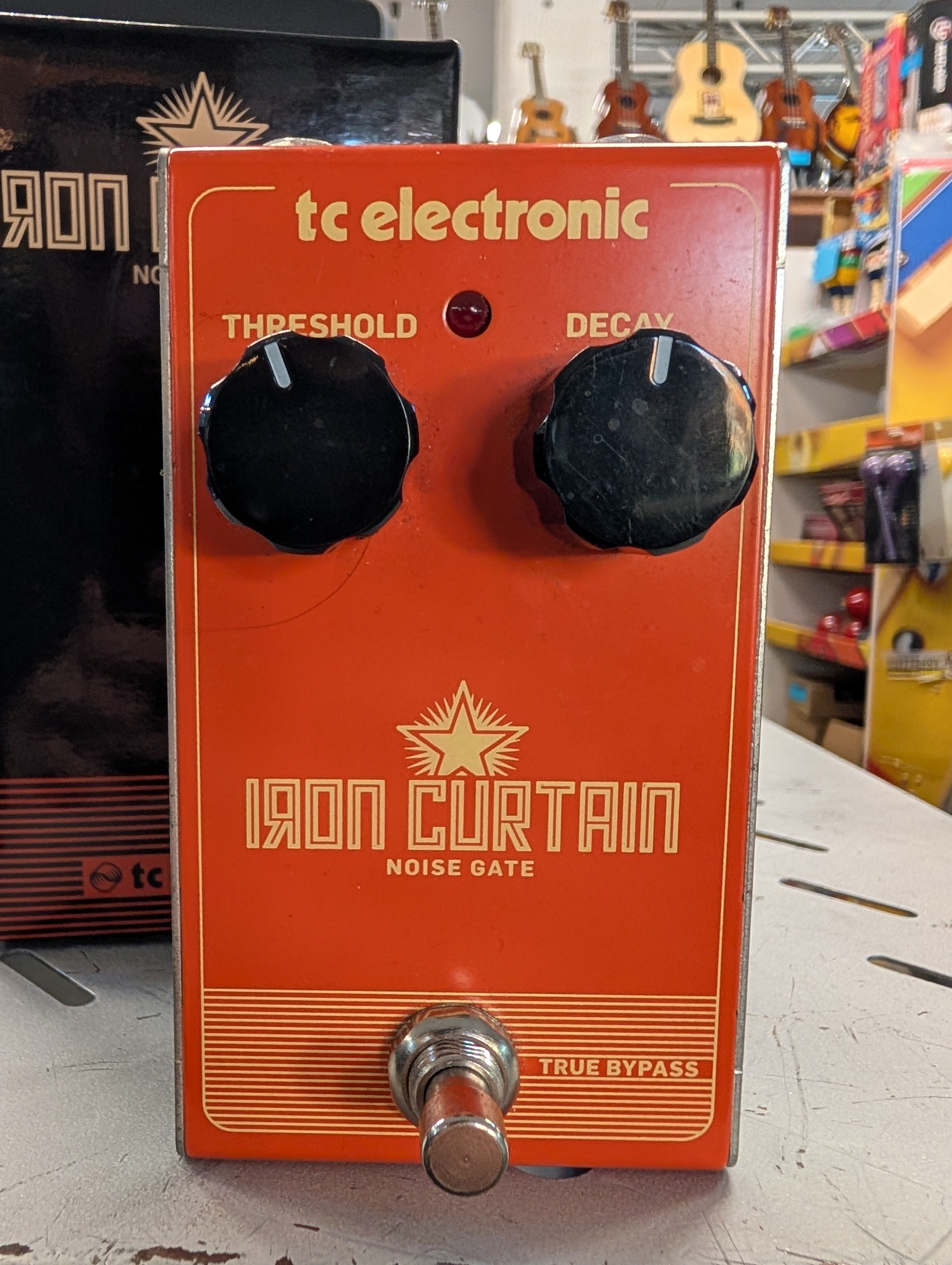 TC Electronic Iron Curtain Noise Gate