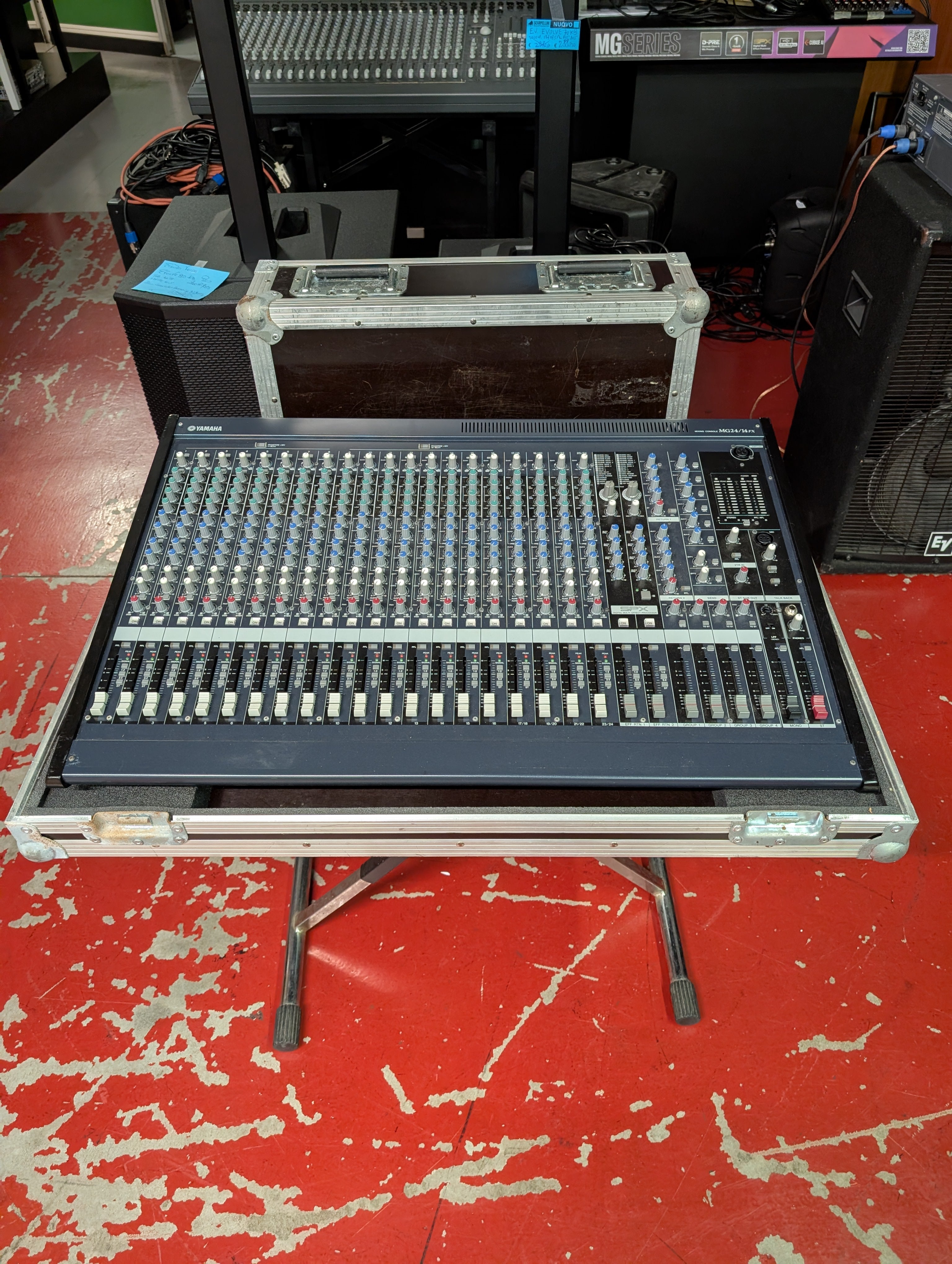 Yamaha MG24/14 FX