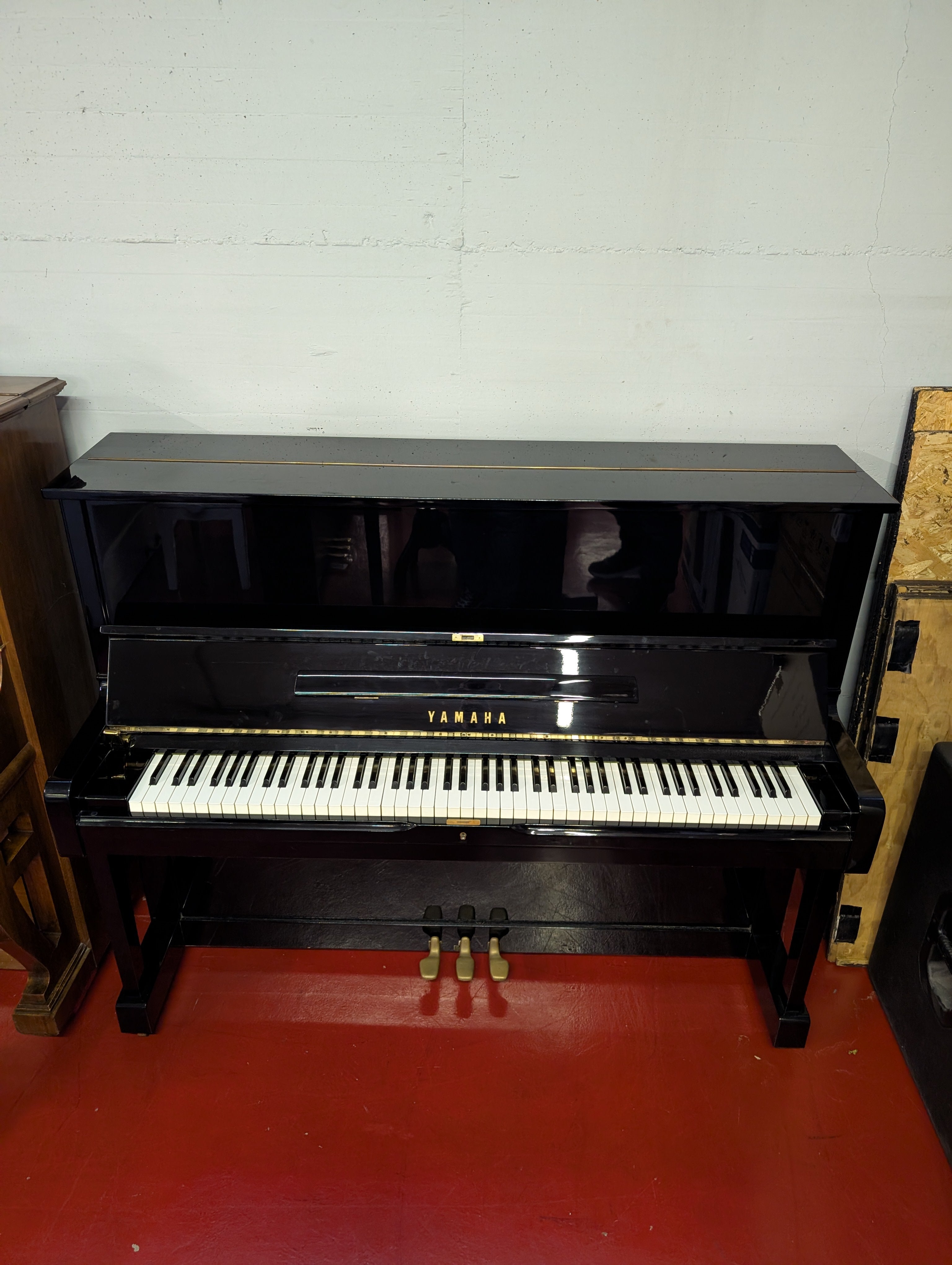 Yamaha U1H