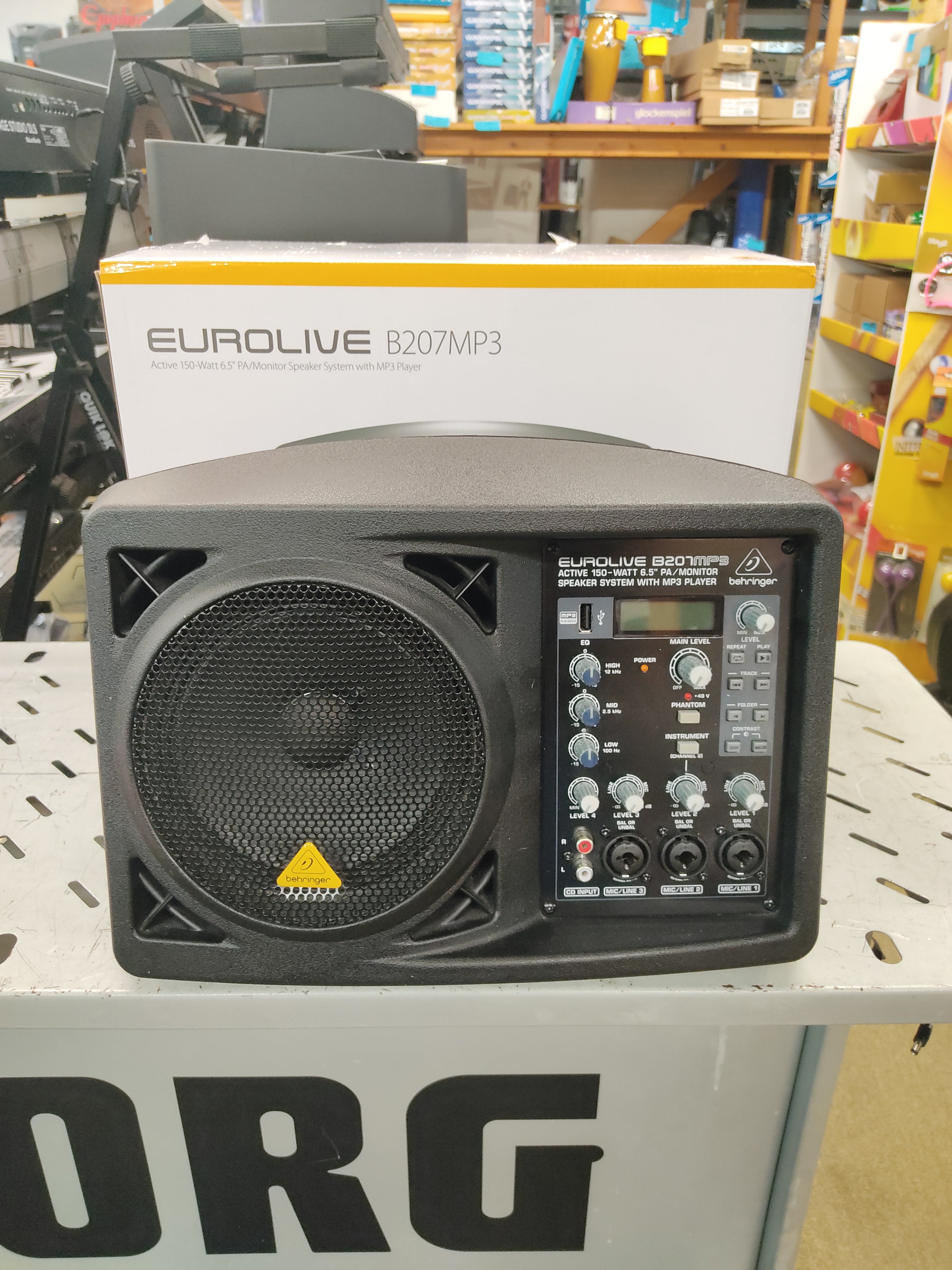 Behringer Eurolive B207MP3