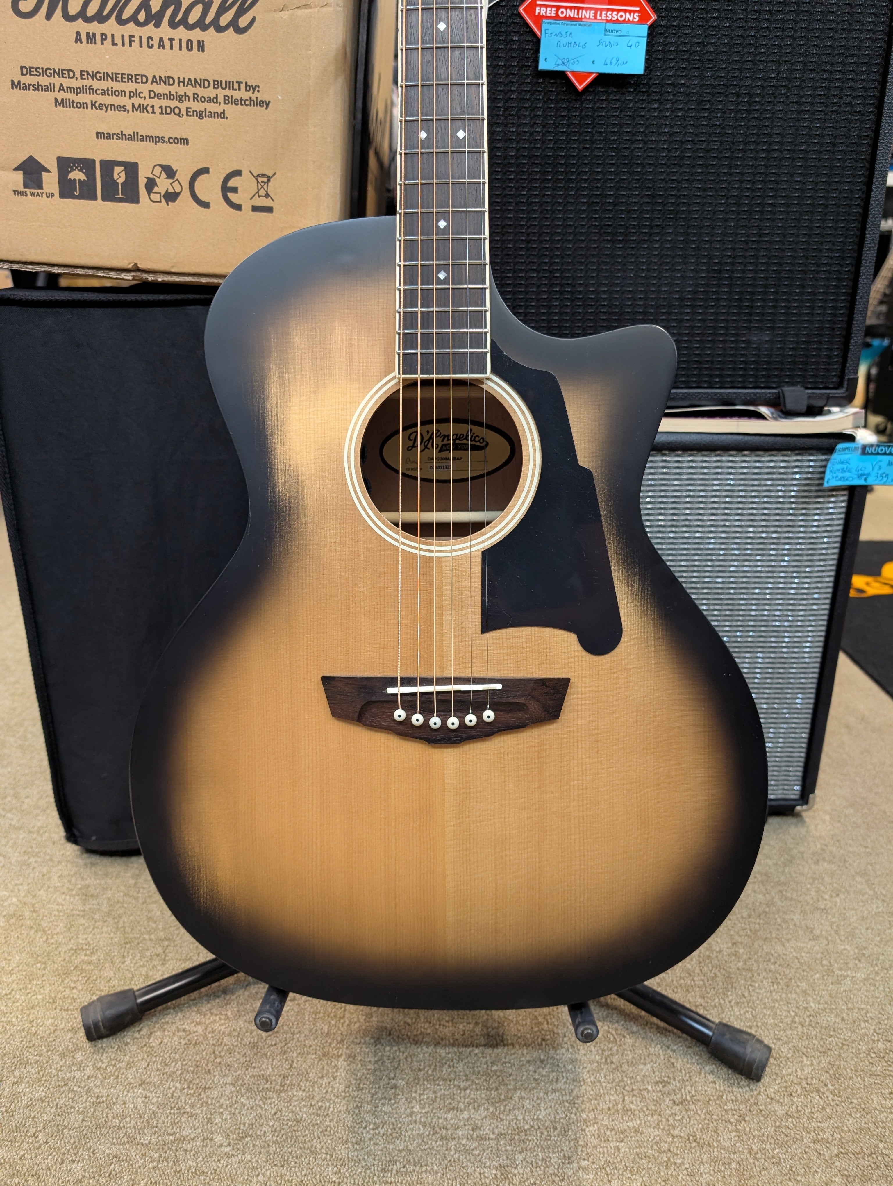 D'Angelico Premier Gramercy Aged Burst